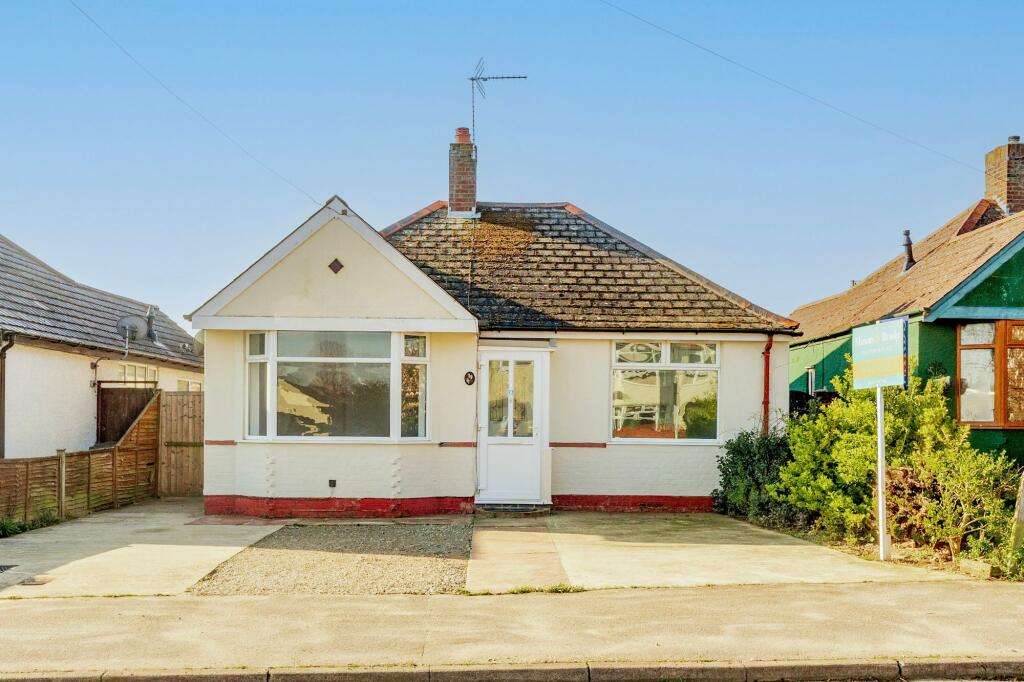 Main image of property: Homefield Avenue, Lowestoft