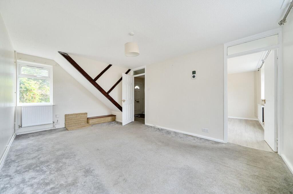 House in Salisbury - View 2