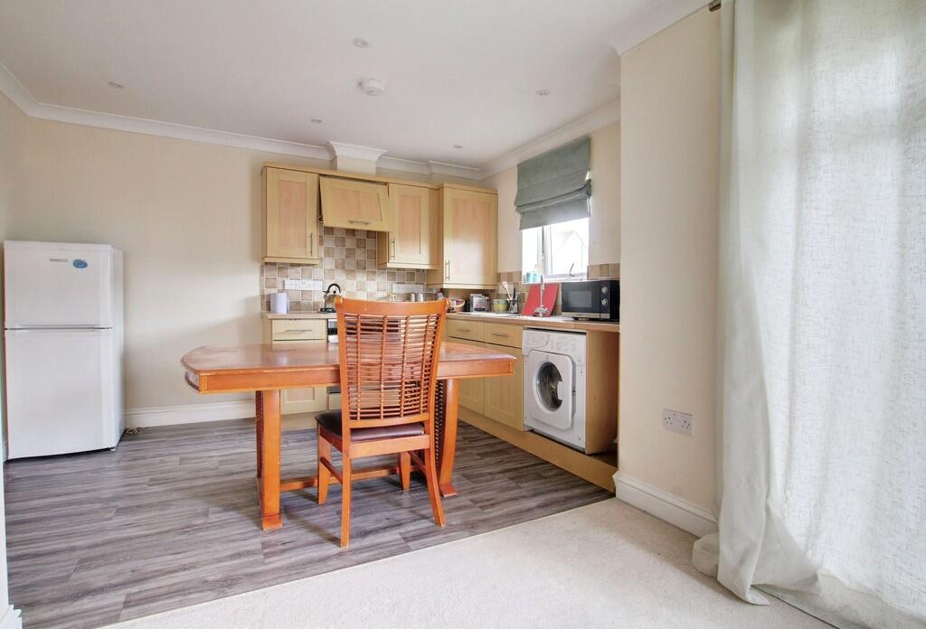 Apartment in Fenland, Chatteris - View 3