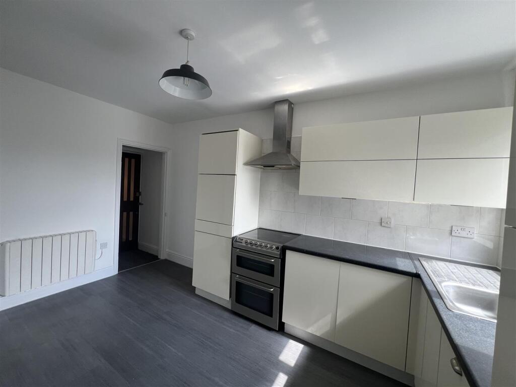 Main image of property: Station Road, Dunscroft, Doncaster