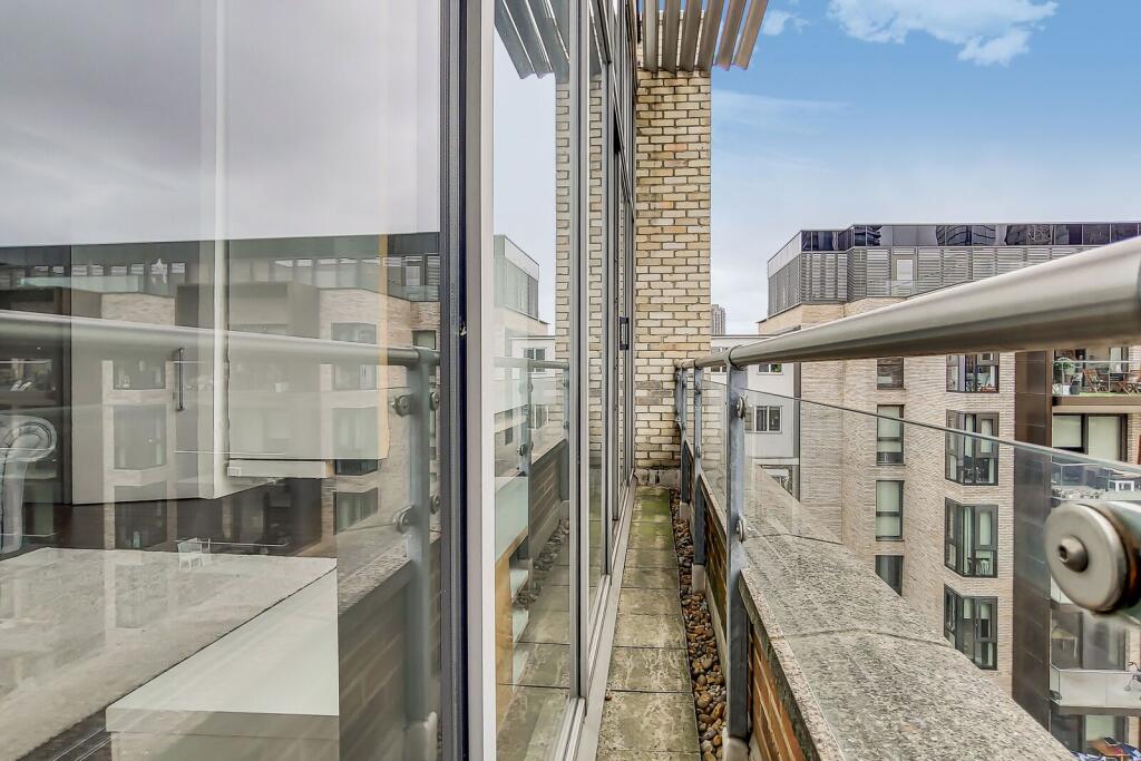 City Road, Old Street, London, EC1V – pohled 5