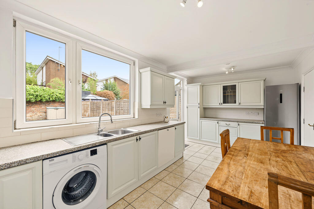 House in London - View 5