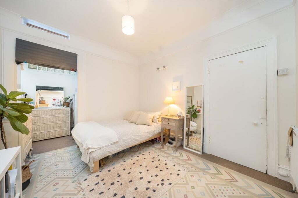 Main image of property: Garratt Lane, Earlsfield