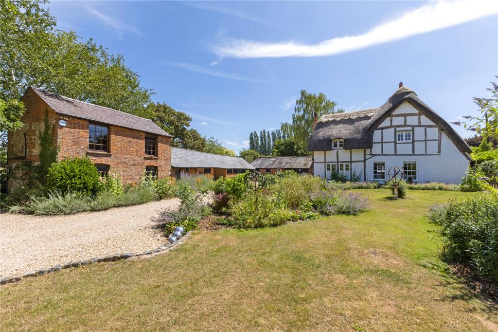 Main image of property: Meadle, Aylesbury, Buckinghamshire, HP17