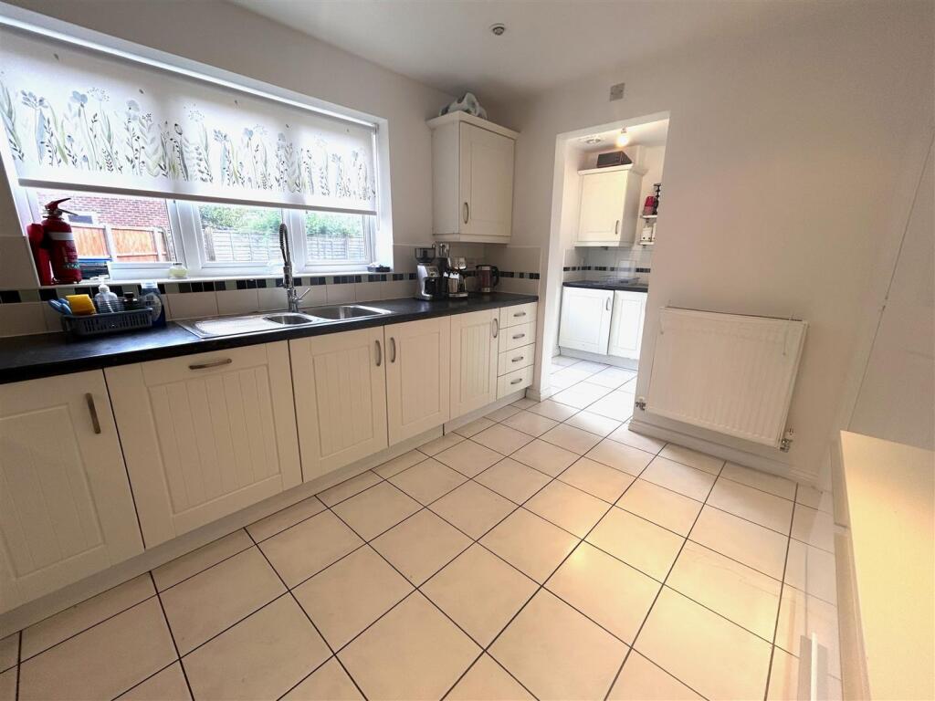 Additional image 3 of Yarningale Close, Birmingham