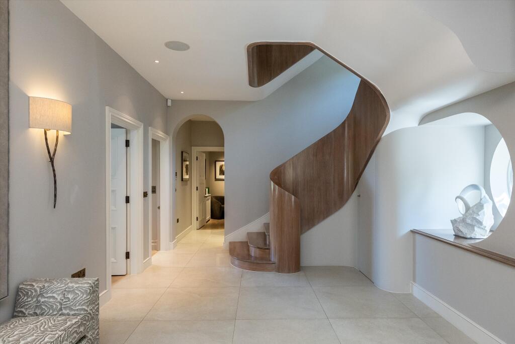 House in London - View 4