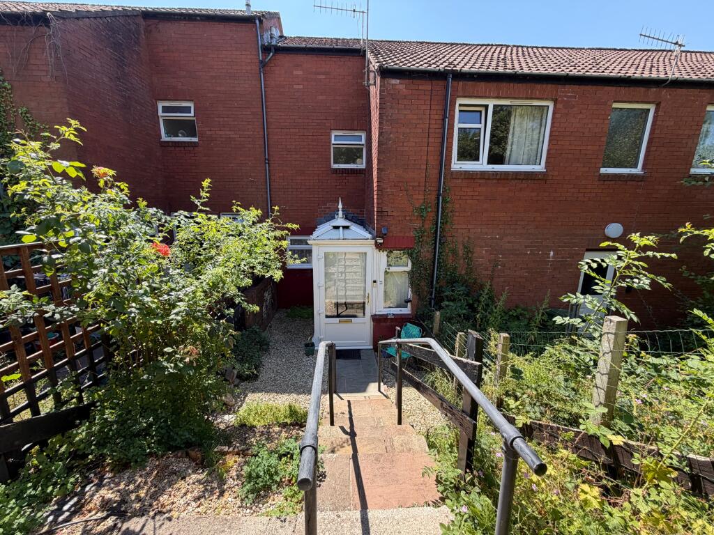 Main image of property: Pant-yr-Eos, Aberdare