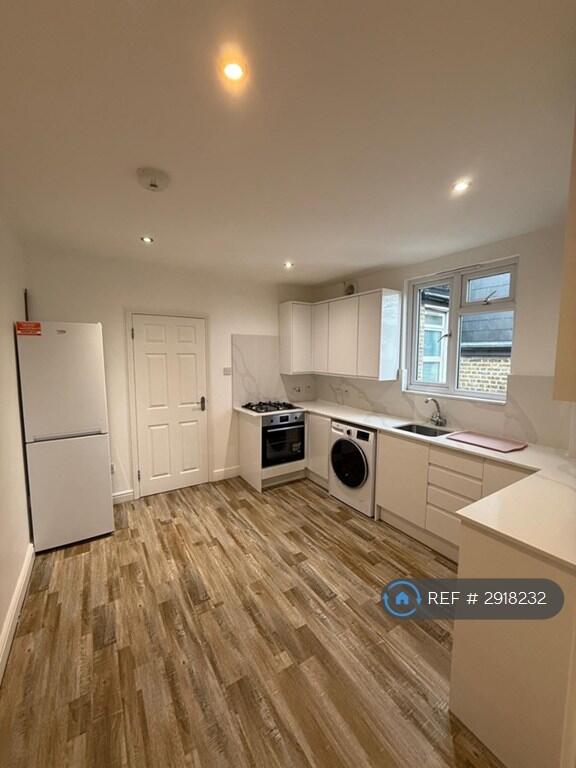 Main image of property: Scotts Road, London, E10