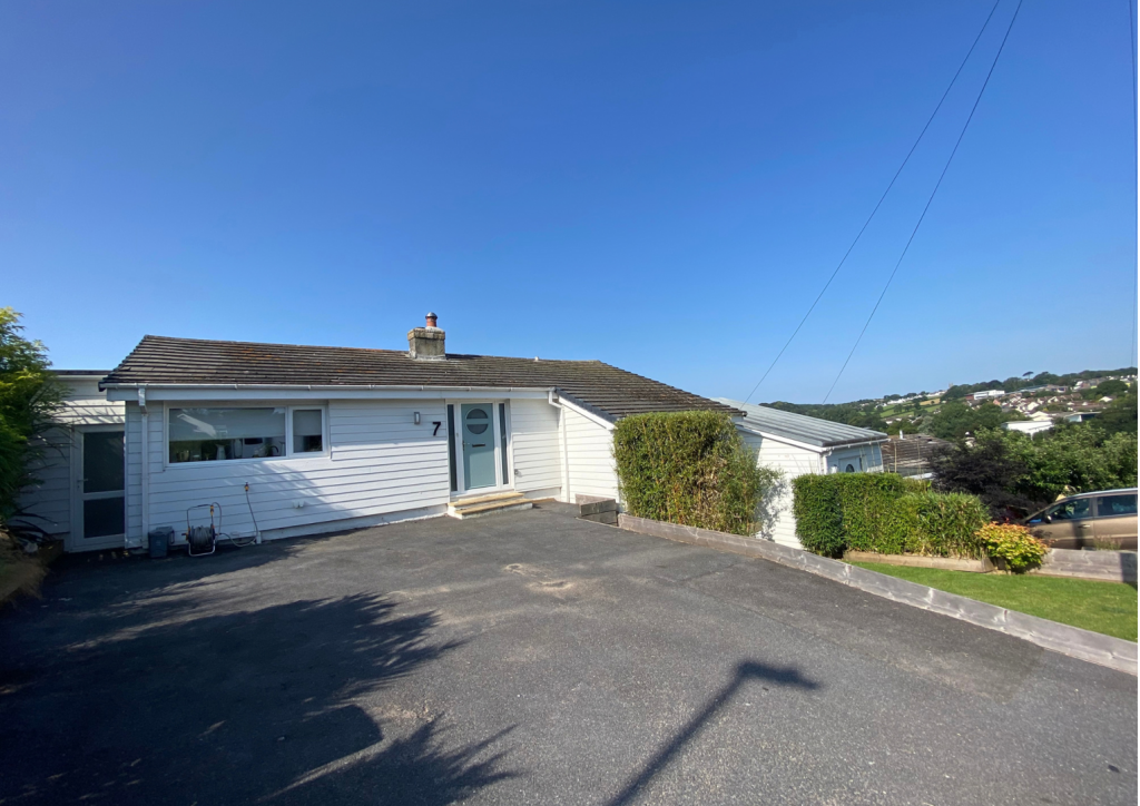 Main image of property: Highfield Drive, Kingsbridge
