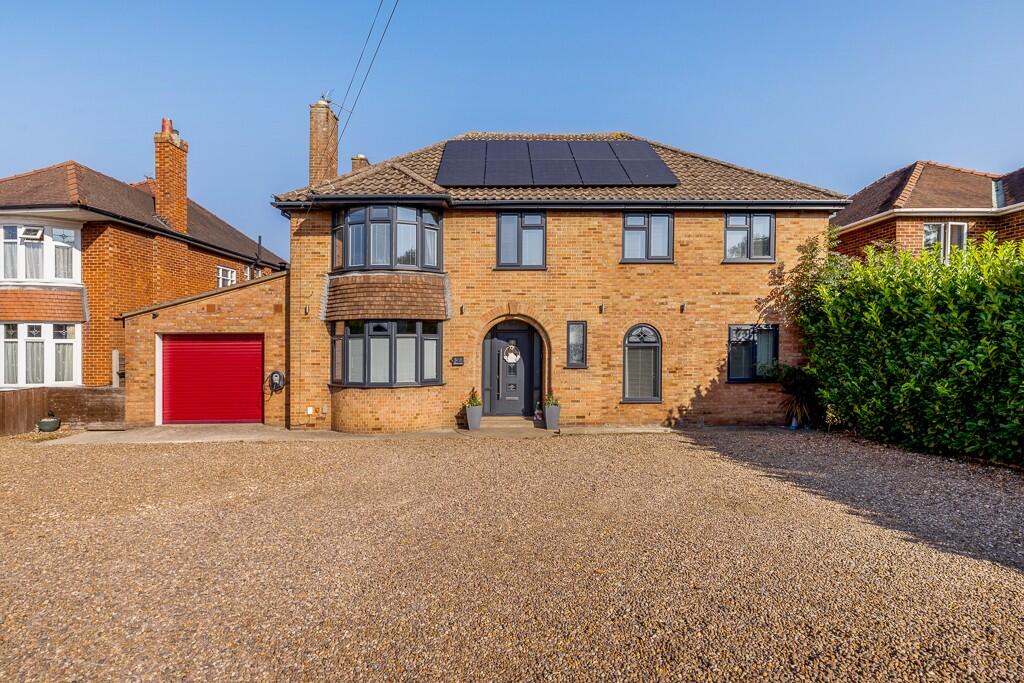 Main image of property: London Road, Wyberton, Boston, Lincolnshire, PE21 7EN