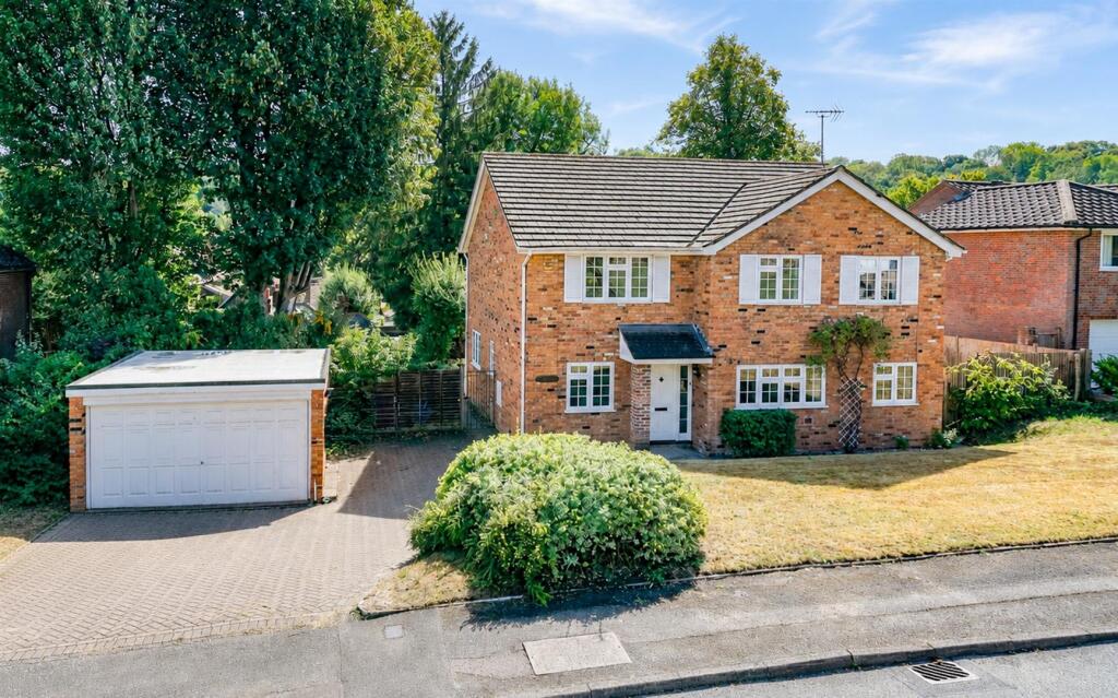 Main image of property: Copper Beech Close, Felden, Hertfordshire, HP3 0DG