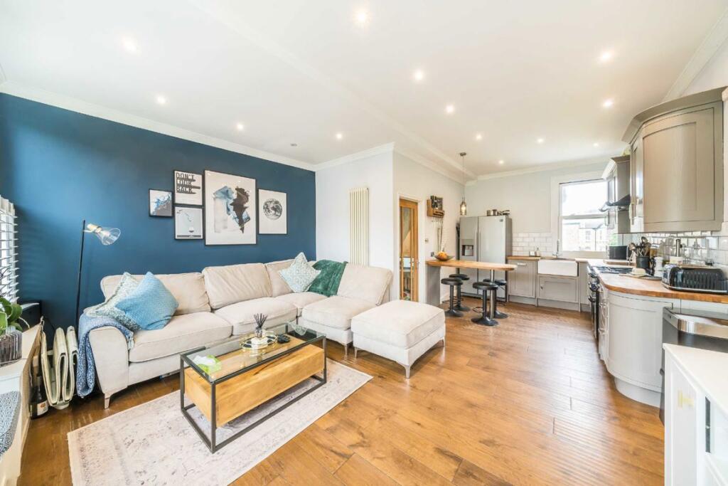 Apartment in London - View 4