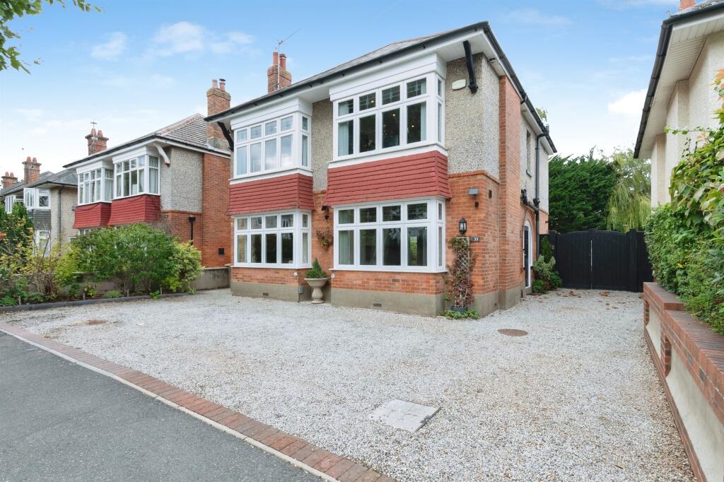 4-bed detached on Glenmoor Road, Bournemouth, £675,000