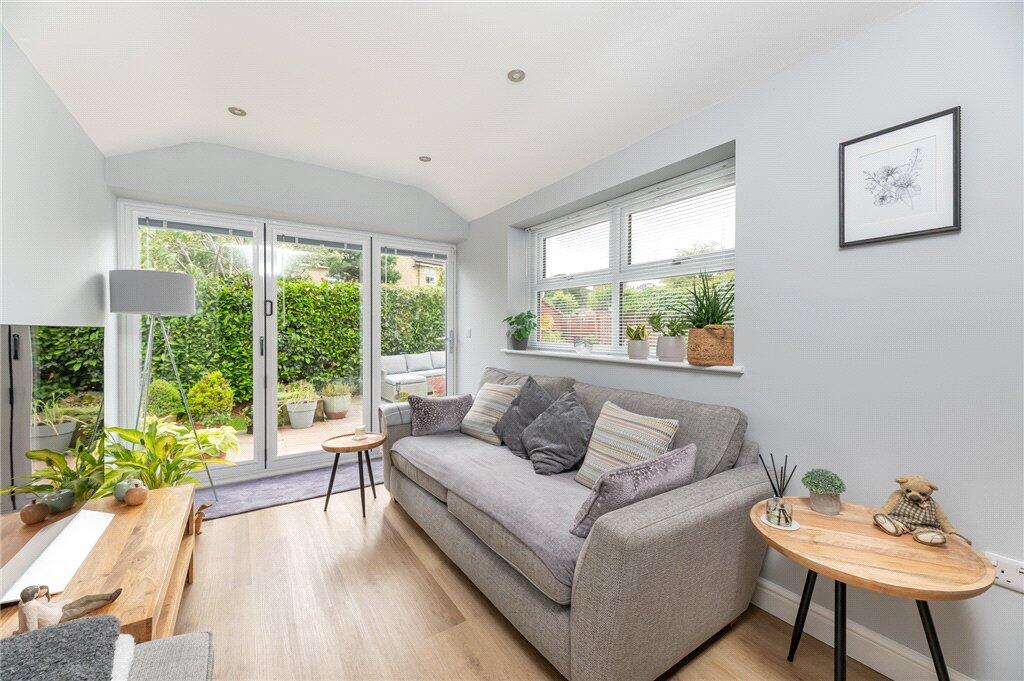 House in Bradford - View 4