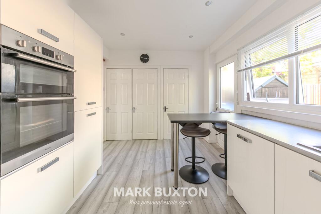 House in Stoke-on-Trent, Sandford Hill - More