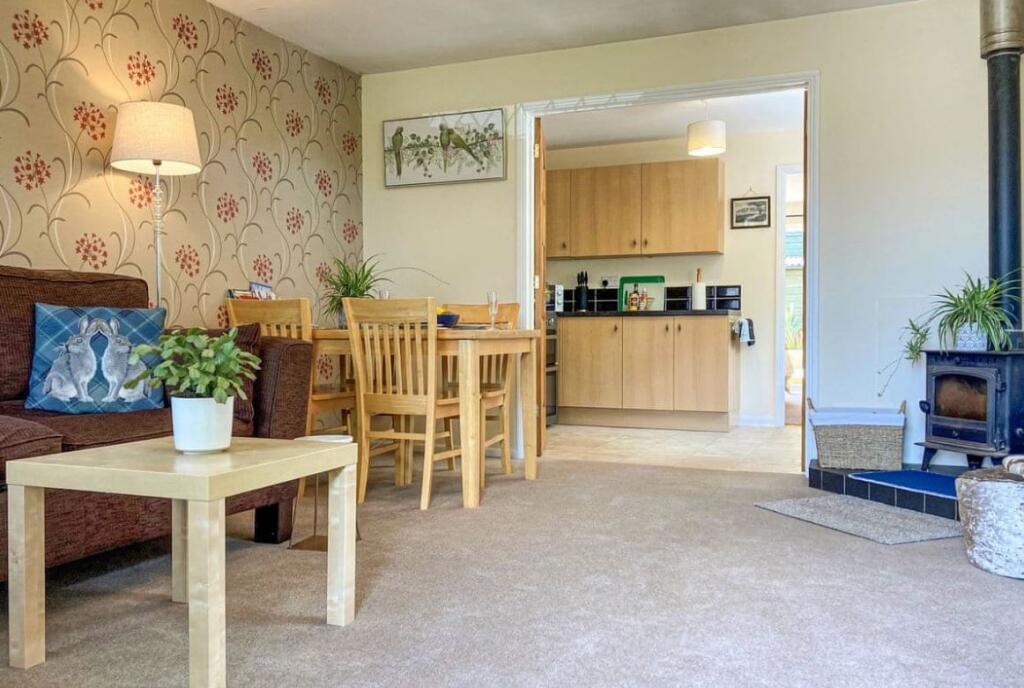 House in Portsmouth - View 3