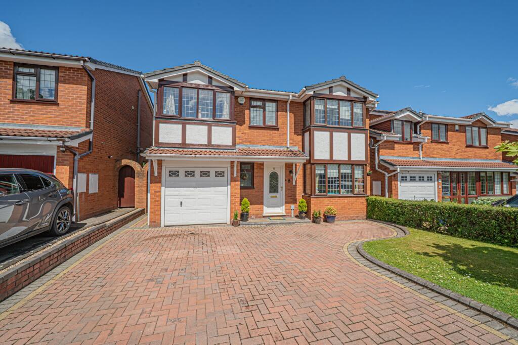 Main image of property: Finwood Close, Solihull, B92