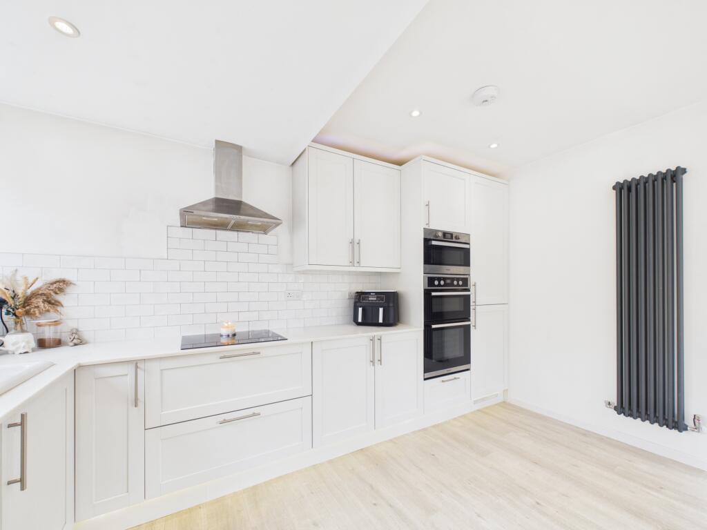 House in Derby, Spondon - More