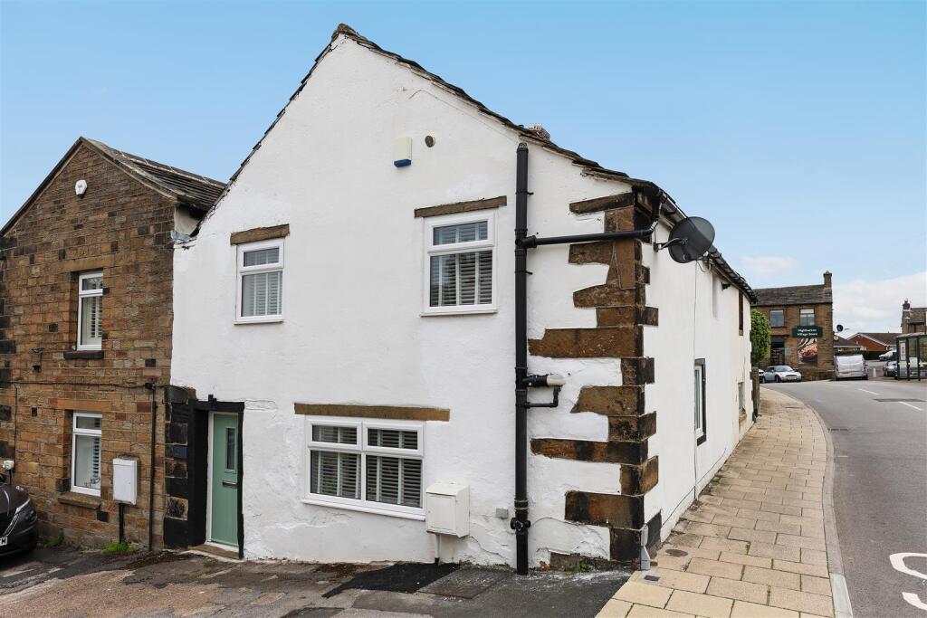 Main image of property: Towngate, Highburton, Huddersfield, HD8 0QP