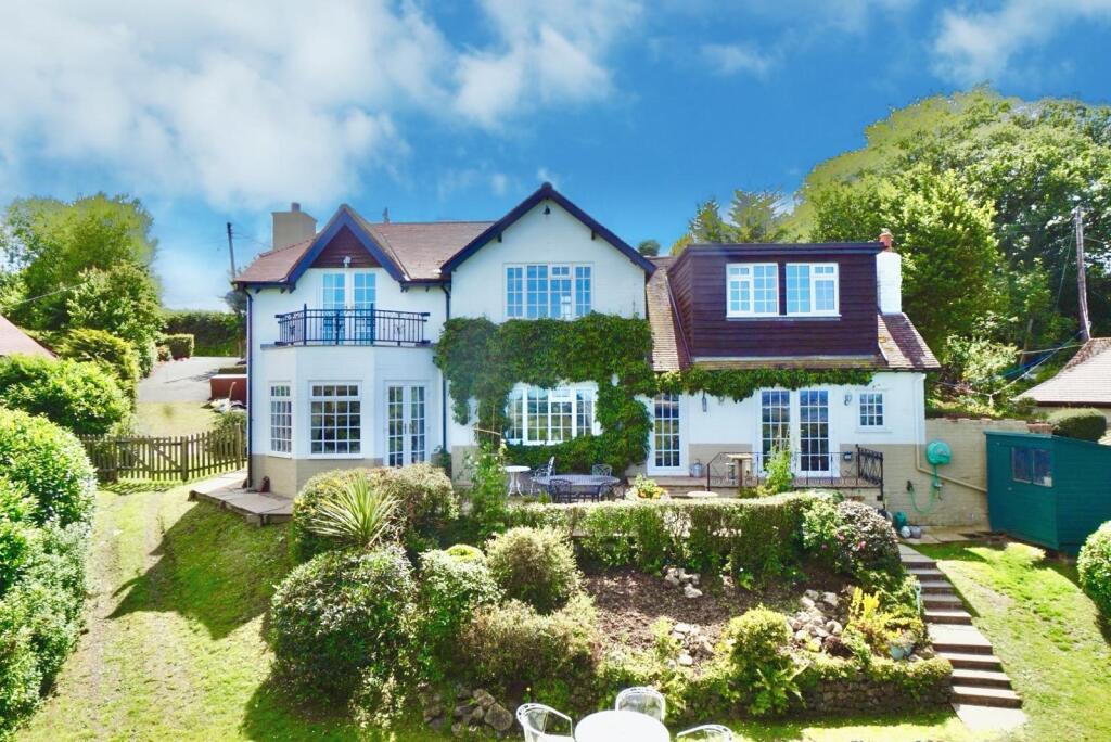 Main image of property: Tal-Y-Cafn, Colwyn Bay