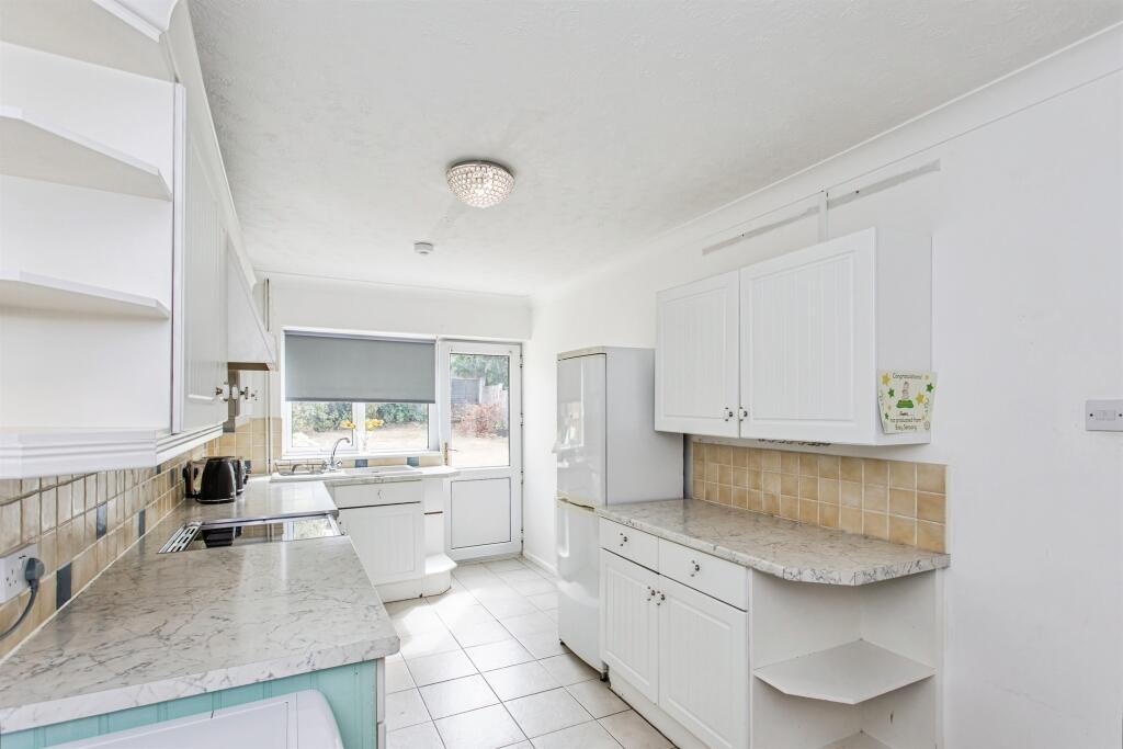 House in Southend-on-Sea - View 5