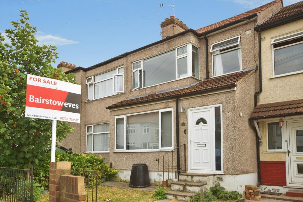 Main image of property: Gelsthorpe Road, Romford, RM5