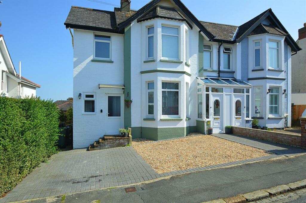 Main image of property: LARGE FAMILY HOME * SHANKLIN