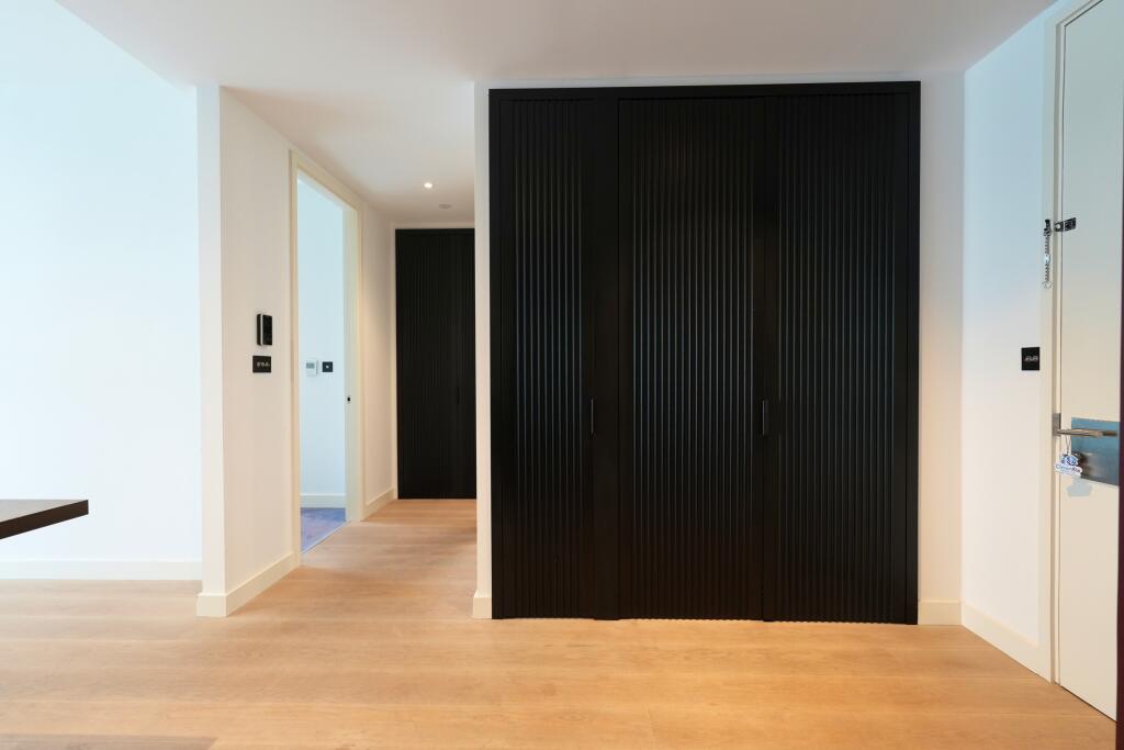 Apartment in London - More