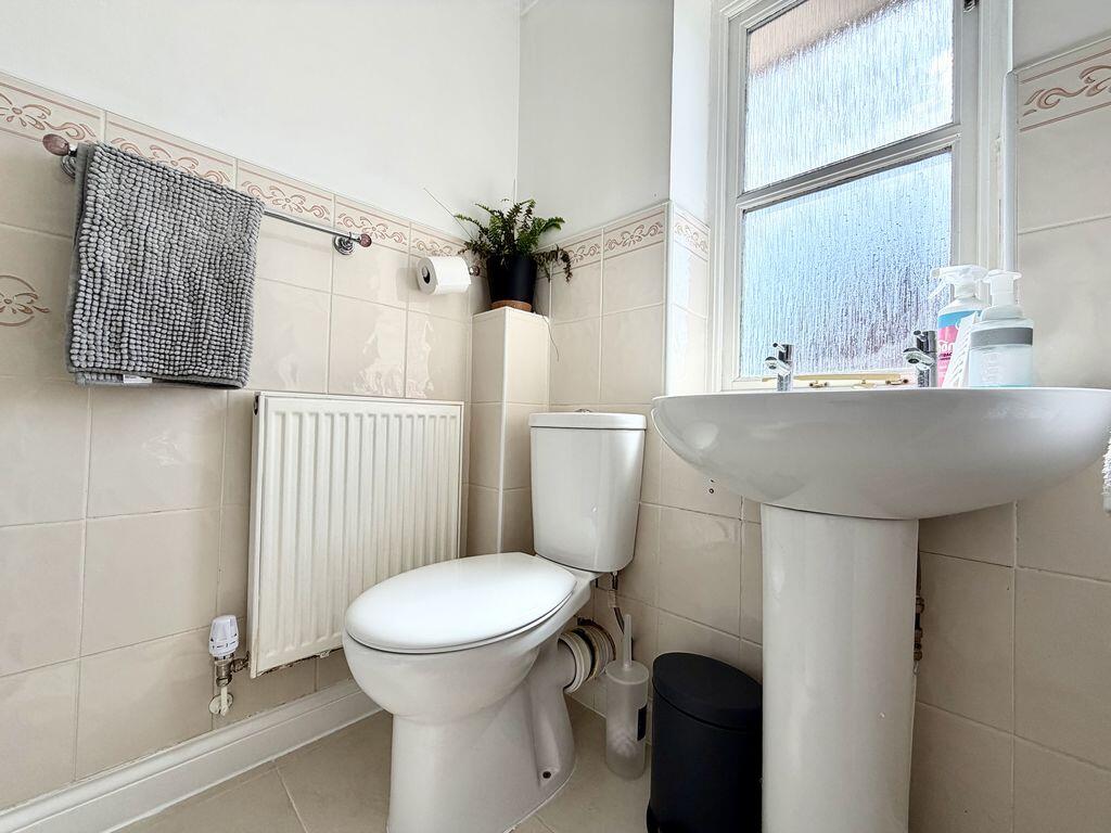 Meadowsweet Drive, Calne - More
