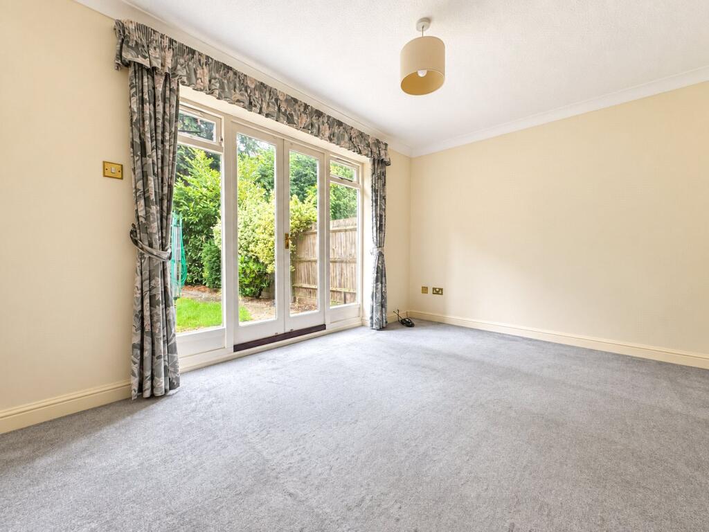 House in East Hampshire, Marelands, Bentley - View 4