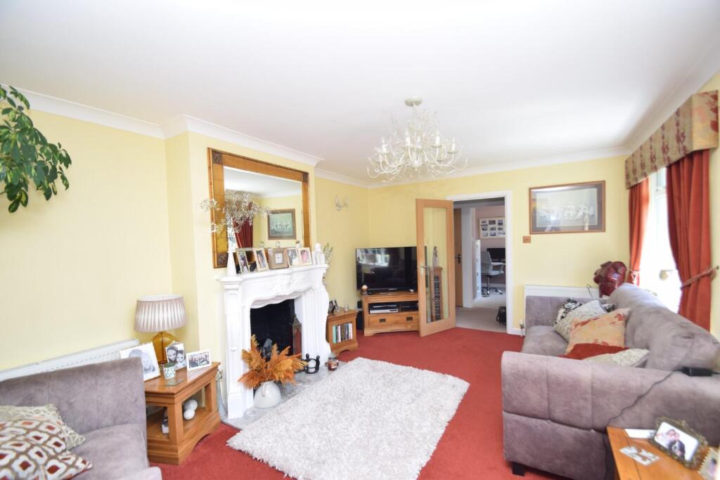 House in Eastbourne, East Sussex - More
