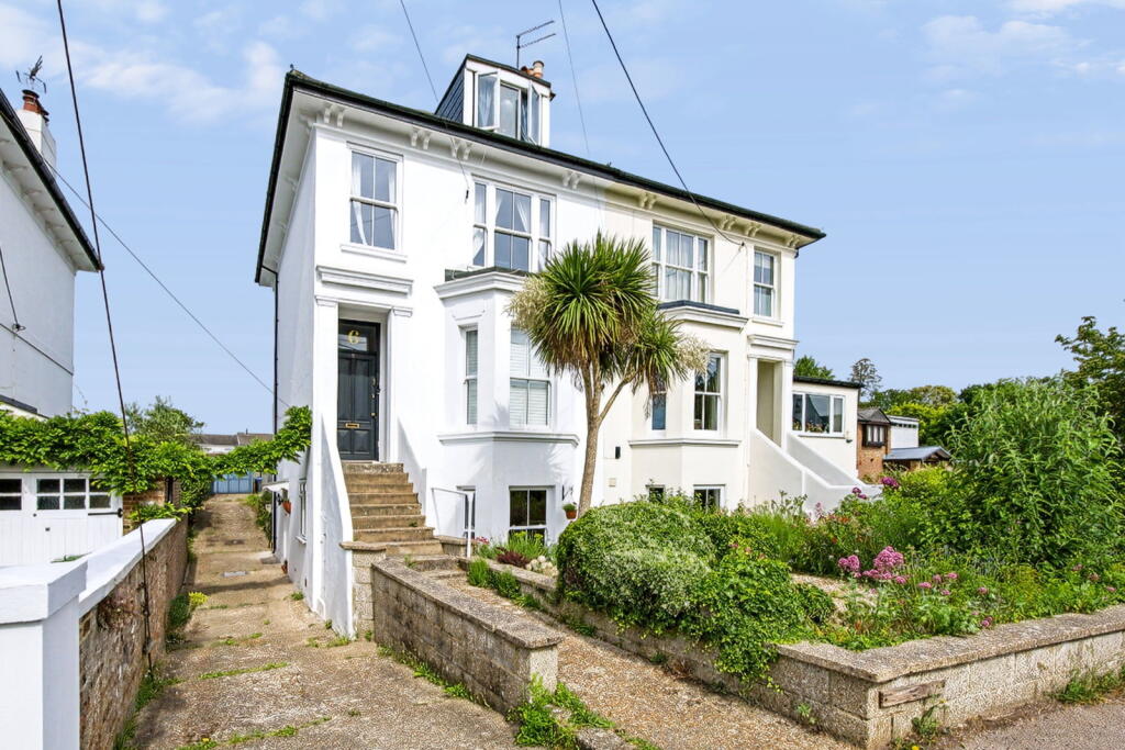 Main image of property: Lodge Lane, Hassocks, BN6 8NA