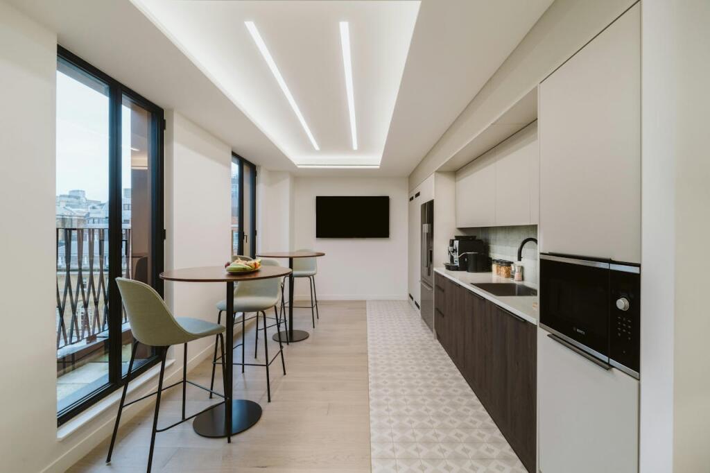 Main image of property: 26 St. James's Square, London, SW1Y 4JH