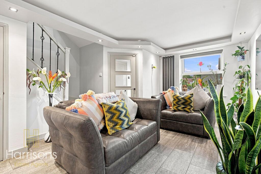 House in Bolton, Greater Manchester - View 4