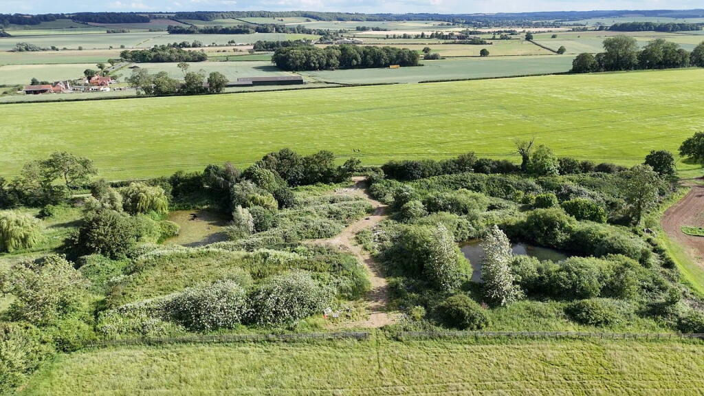 Main image of property: Paddock, Pond and Yard Area, Carlton Scroop