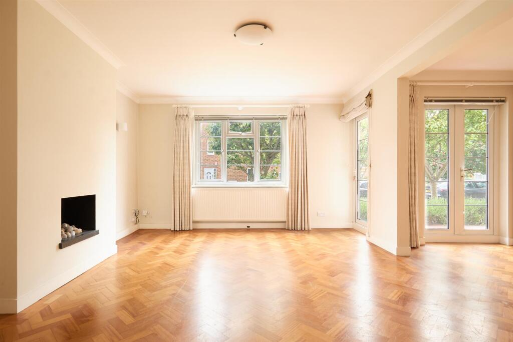 Main image of property: Thames Village, Chiswick, W4