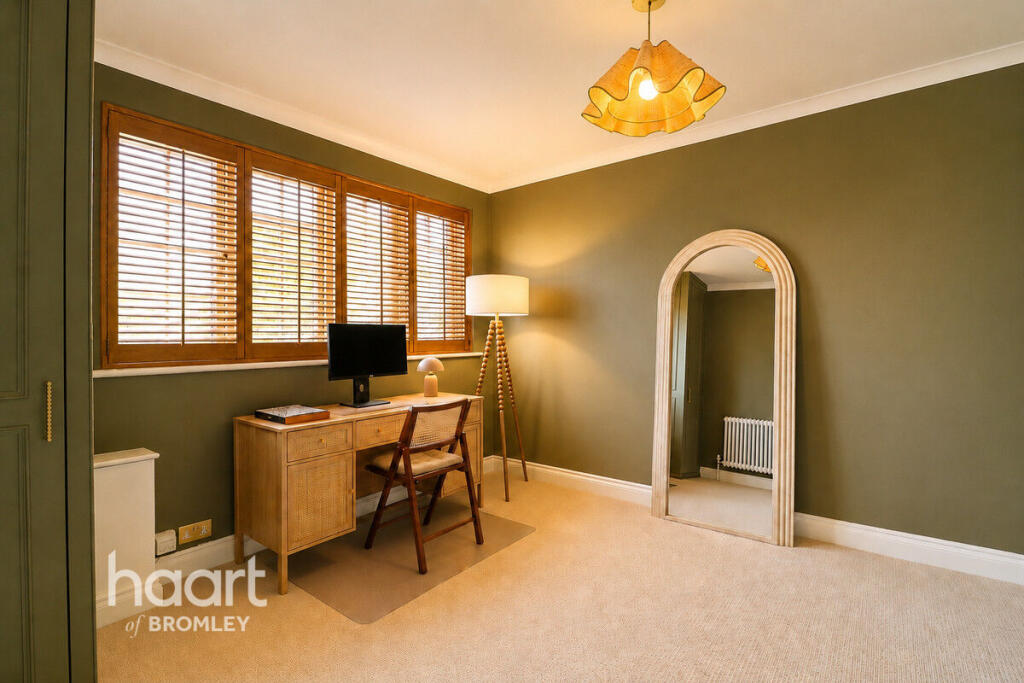 Apartment in London - More