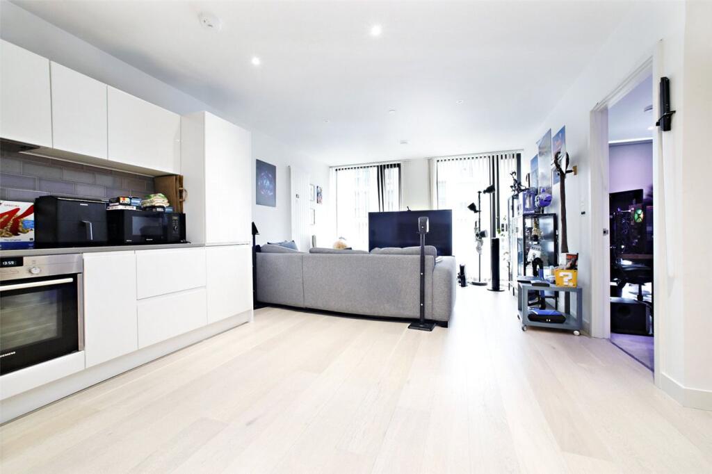 Apartment in London - View 2