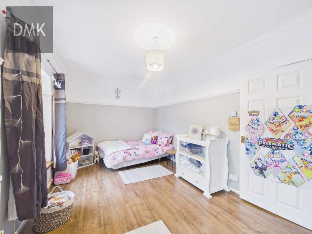 House in Cardiff, Maesteg - View 2