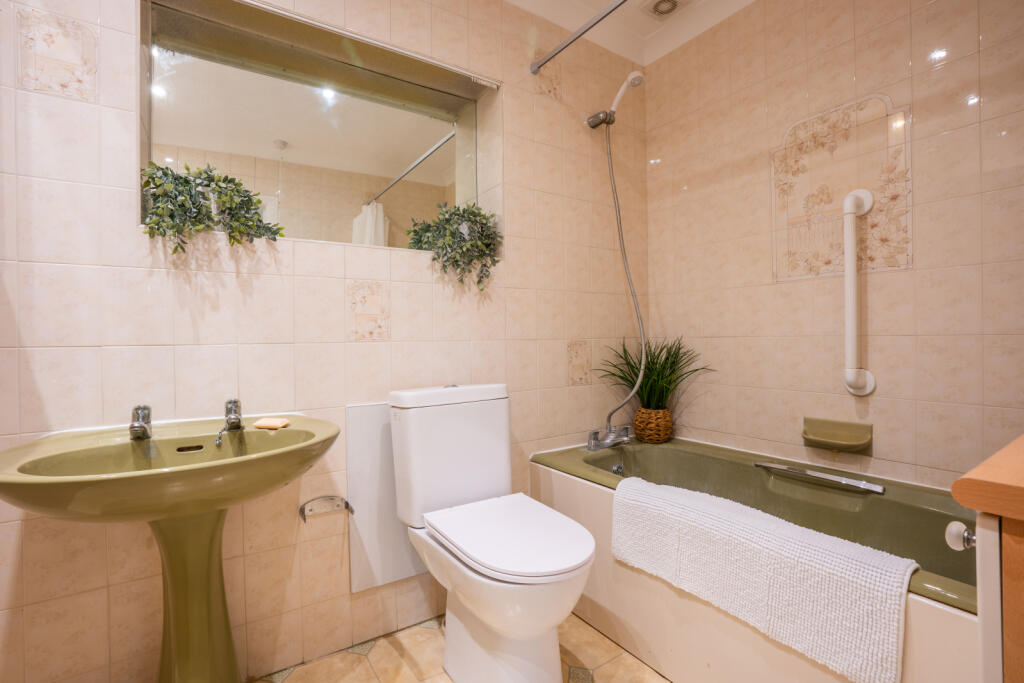 Additional image 17 of Avalon, Evening Hill, Poole, Dorset, BH14