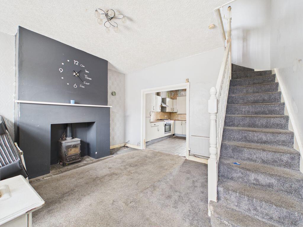 8, Temple Street, Middleton, Manchester, M24 photo 3