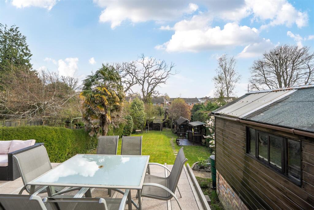 Additional image 14 of Grove Avenue, Yeovil