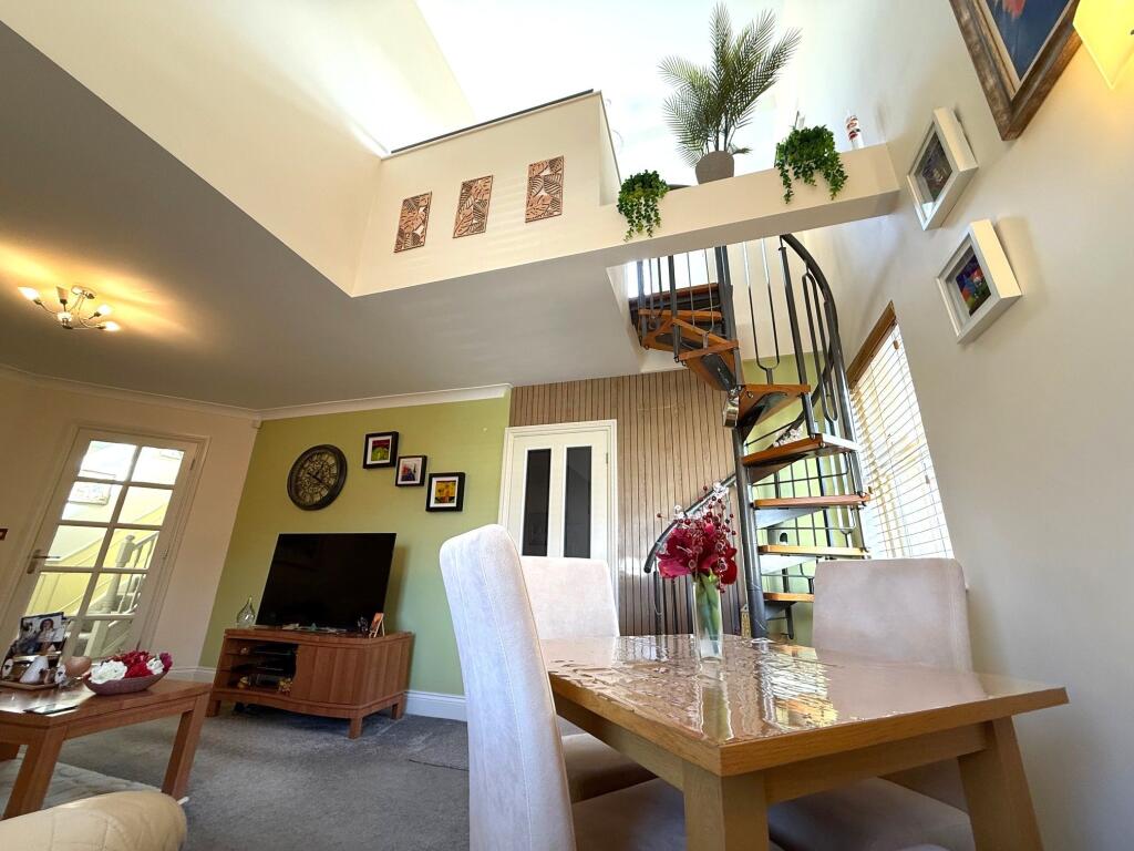 House in Durham - View 5