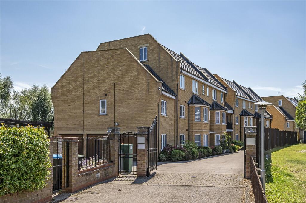 Apartment in London, Bowes - View 2