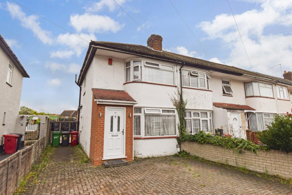 Main image of property: Lewins Way, Cippenham, Berkshire, SL1