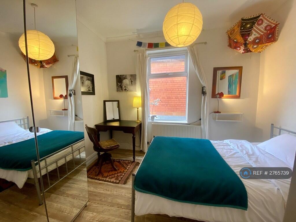 1 bedroom house share for rent