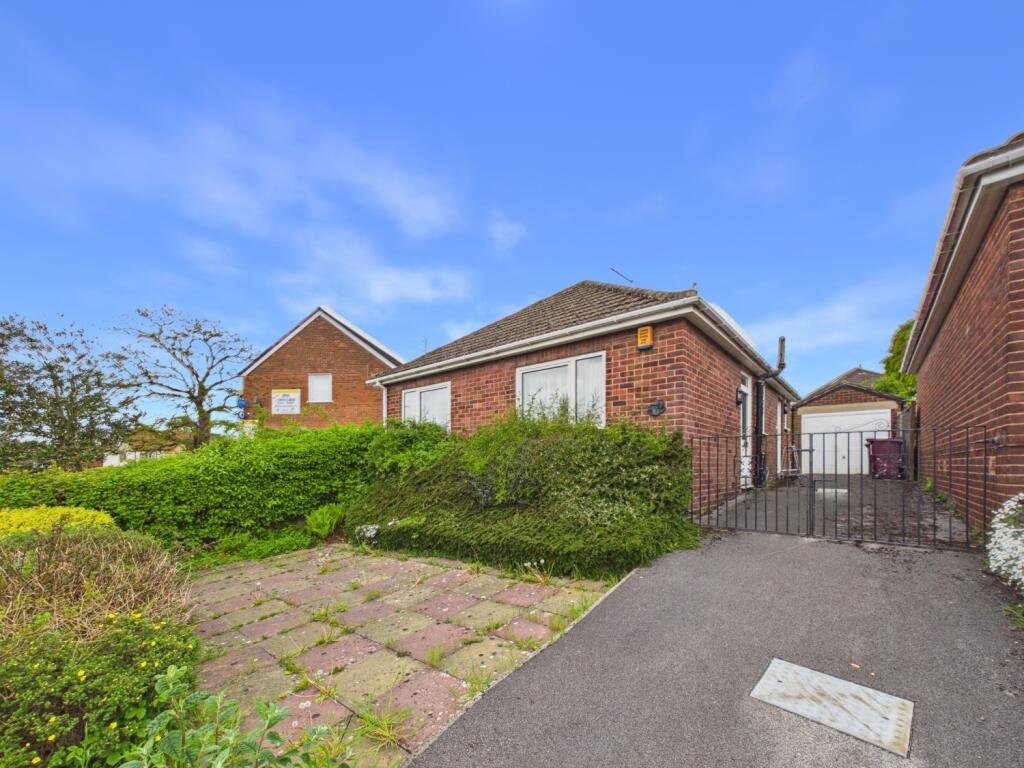 Main image of property: Oakhill Road, Dronfield, Derbyshire, S18
