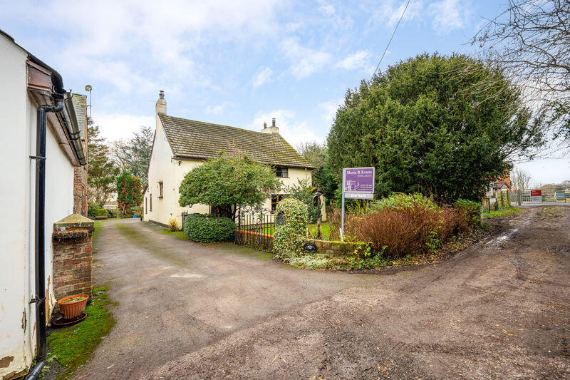 Main image of property: Finney House Farm, Finney Lane, Croston PR26 9JQ
