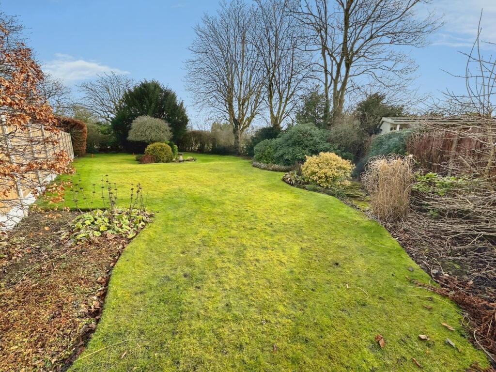 Hollin Lane, Styal, Wilmslow photo 4