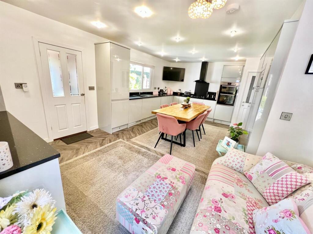 House in Llandudno - View 5